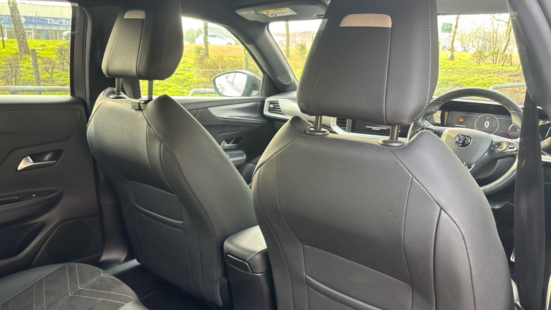 Vauxhall Mokka 100kW Ultimate 50kWh 5dr Auto Electric Hatchback